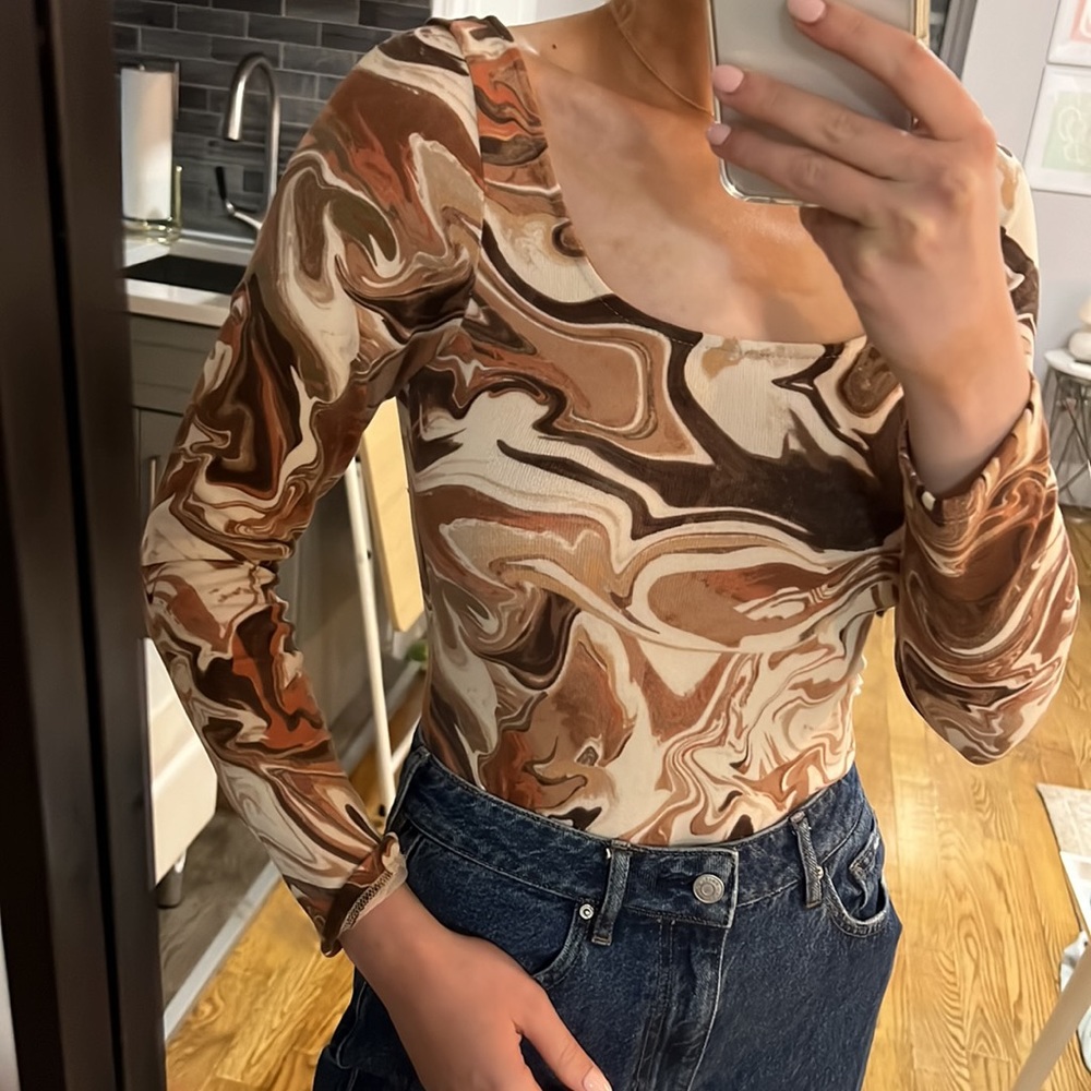 Le Lis Long Sleeve Bodysuit